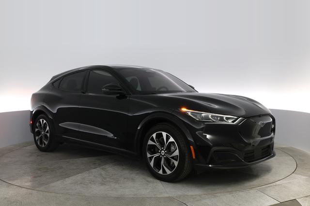 2021 Ford Mustang Mach-E — photo 7 of 23
