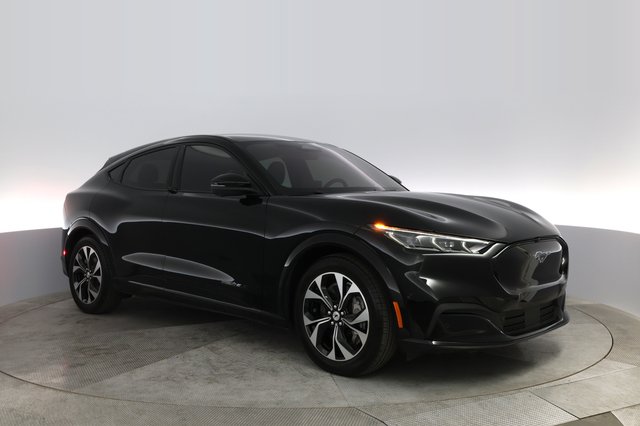 2021 Ford Mustang Mach-E — photo 7 of 23