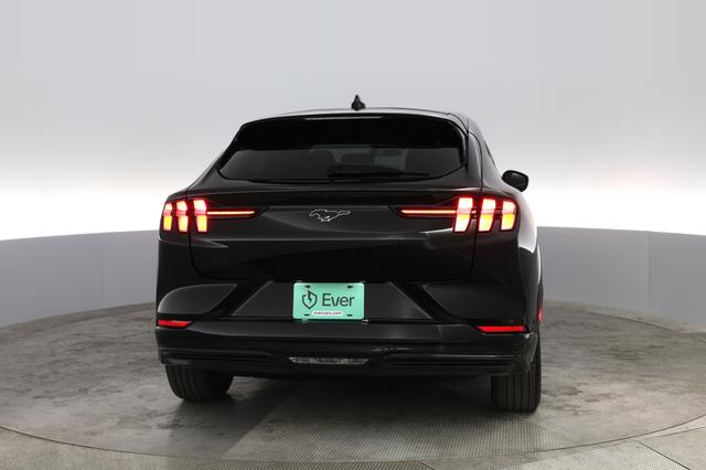 2021 Ford Mustang Mach-E — photo 8 of 23