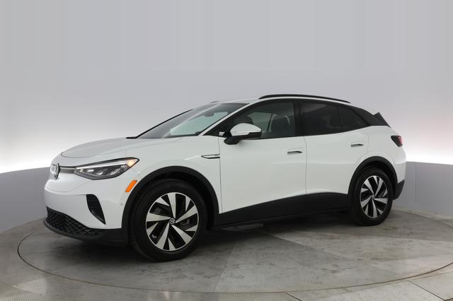2023 Volkswagen ID.4 — photo 10 of 20