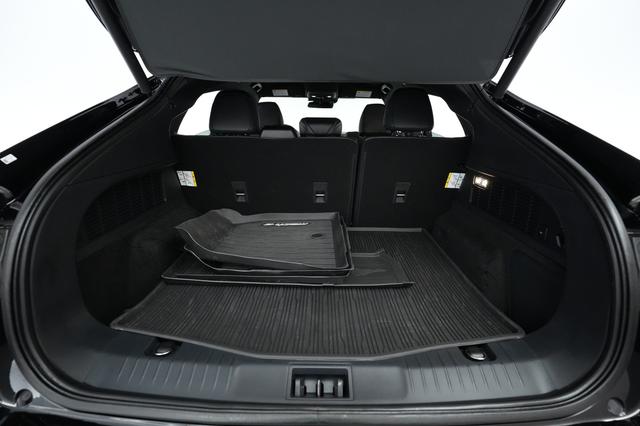 2023 Ford Mustang Mach-E — photo 6 of 22