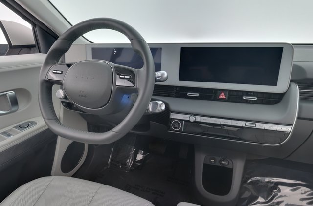2023 Hyundai IONIQ 5 — photo 20 of 25