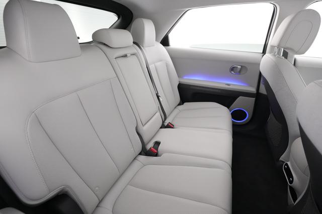 2023 Hyundai IONIQ 5 — photo 4 of 21