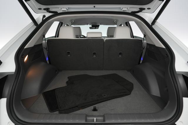 2023 Hyundai IONIQ 5 — photo 6 of 21