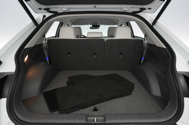 2023 Hyundai IONIQ 5 — photo 6 of 21