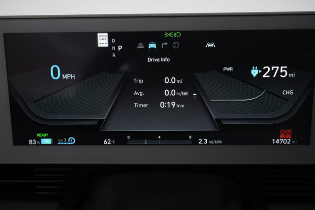 2023 Hyundai IONIQ 5 — photo 5 of 21