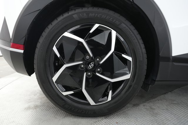 2023 Hyundai IONIQ 5 — photo 15 of 21