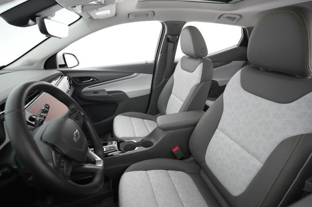 2022 Chevrolet Bolt EUV — photo 3 of 20