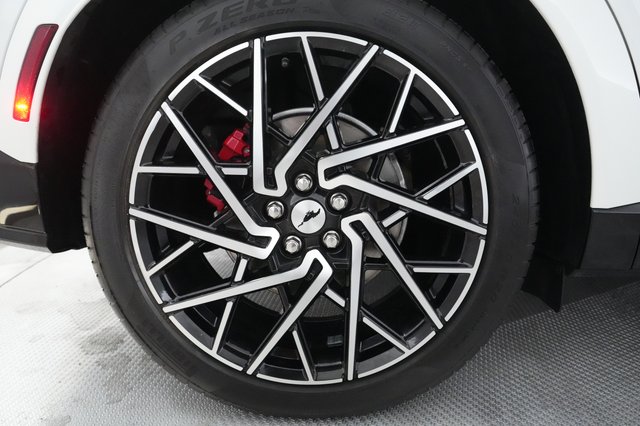 2023 Ford Mustang Mach-E — photo 12 of 21