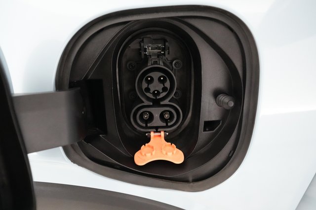 2022 Chevrolet Bolt EUV — photo 8 of 20