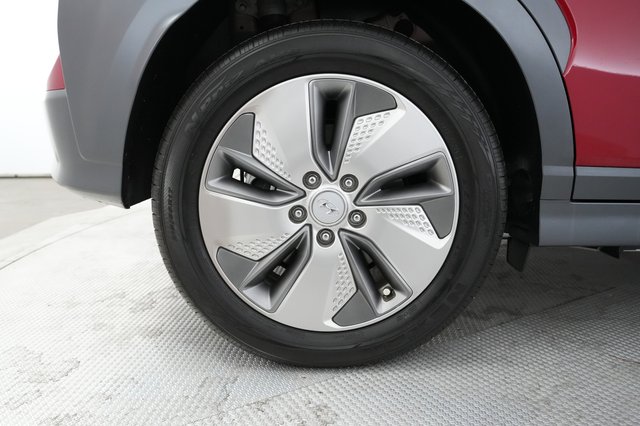 2021 Hyundai Kona — photo 13 of 21