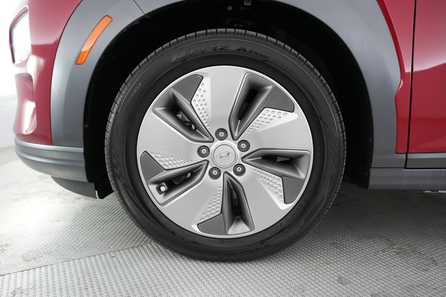 2021 Hyundai Kona — photo 11 of 21