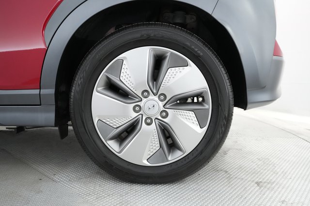 2021 Hyundai Kona — photo 12 of 21