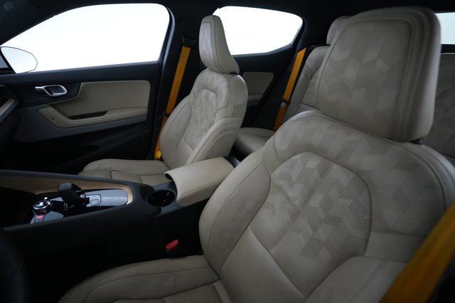 2022 Polestar 2 — photo 3 of 22