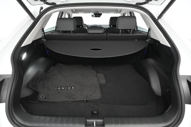 2022 Hyundai IONIQ 5 — photo 6 of 22