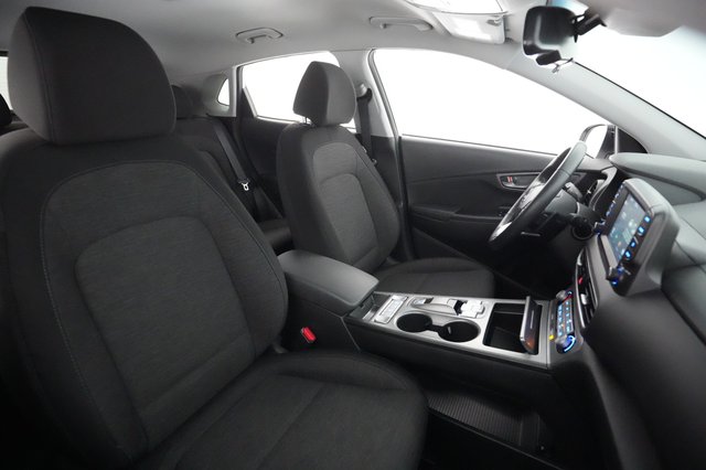 2020 Hyundai Kona — photo 18 of 21