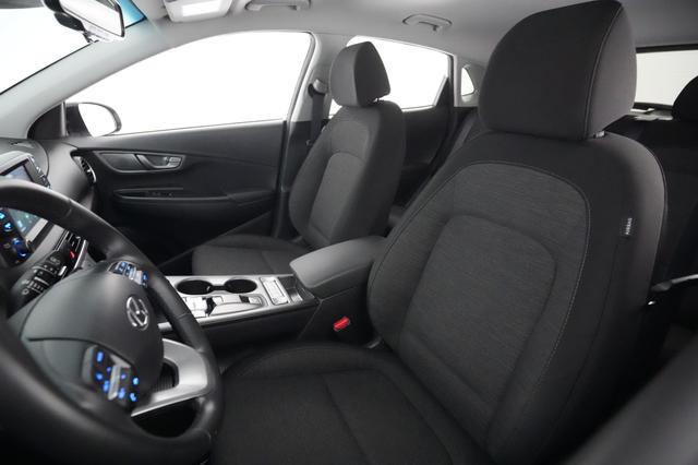 2020 Hyundai Kona — photo 3 of 21