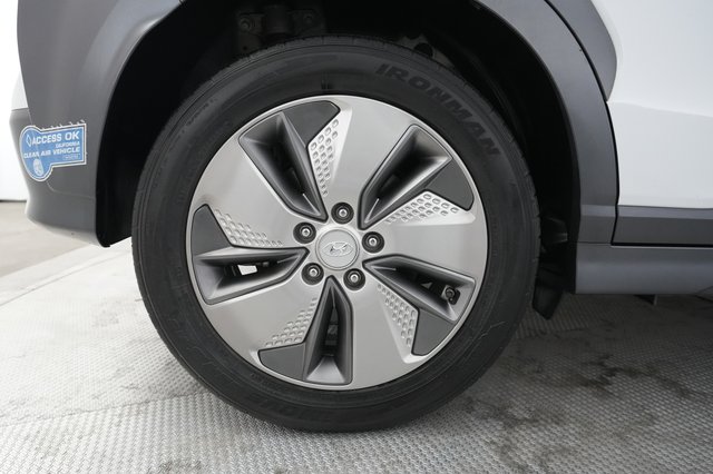 2020 Hyundai Kona — photo 16 of 21