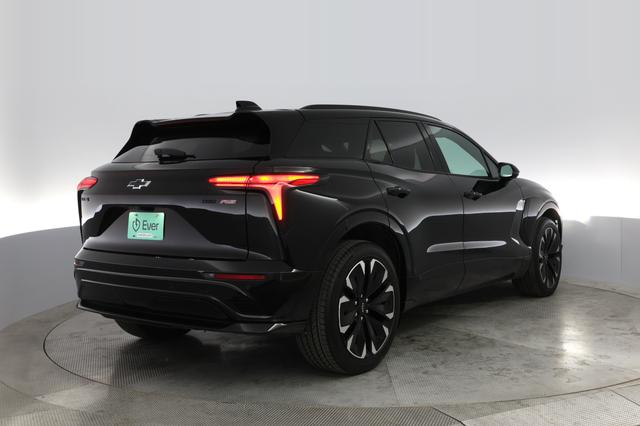 2024 Chevrolet Blazer EV — photo 2 of 19