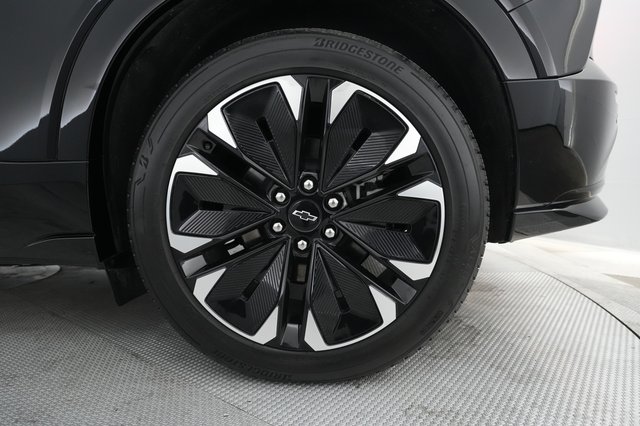 2024 Chevrolet Blazer EV — photo 15 of 19