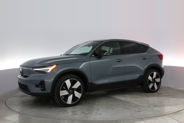 2023 Volvo C40 Recharge — photo 9 of 22