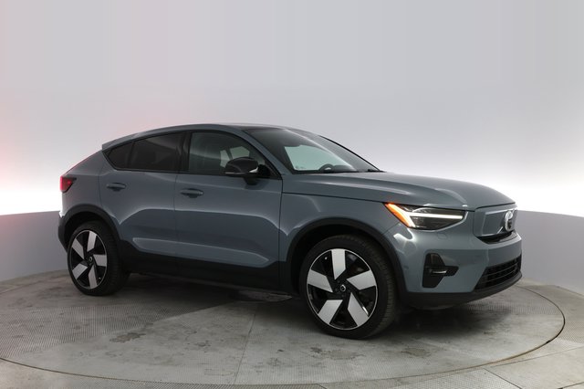 2023 Volvo C40 Recharge — photo 8 of 22