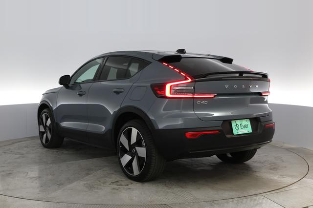 2023 Volvo C40 Recharge — photo 7 of 22