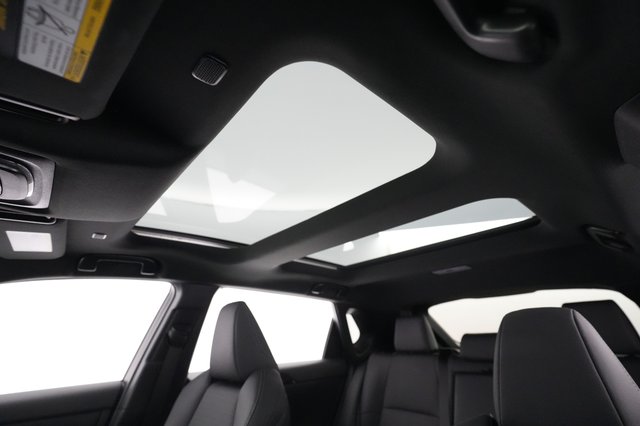 2023 Subaru Solterra — photo 18 of 20