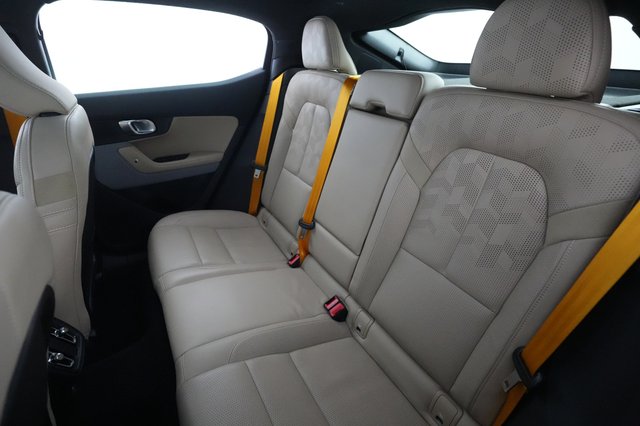 2022 Polestar 2 — photo 20 of 21