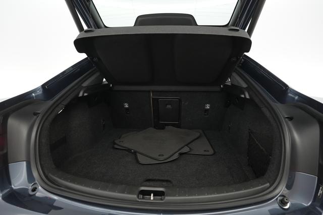 2022 Polestar 2 — photo 6 of 21