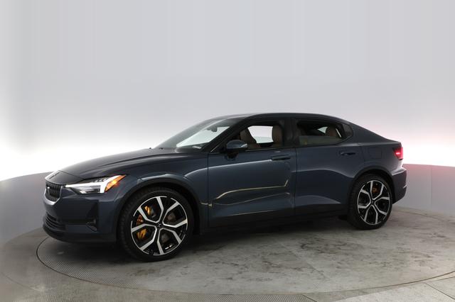 2022 Polestar 2 — photo 10 of 21