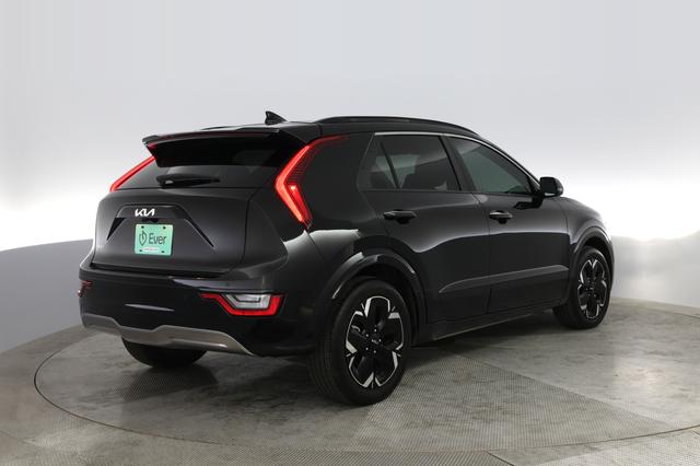 2023 Kia Niro EV — photo 2 of 21