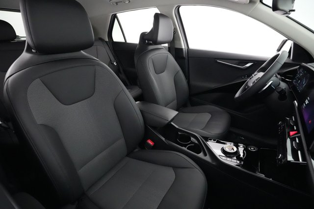 2024 Kia Niro EV — photo 18 of 21