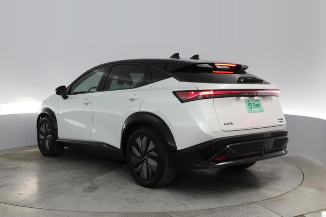 2023 Nissan Ariya — photo 9 of 20