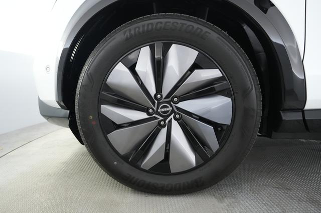 2023 Nissan Ariya — photo 7 of 20