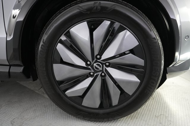 2023 Nissan Ariya — photo 15 of 19