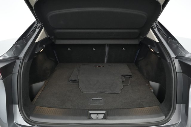 2023 Nissan Ariya — photo 6 of 19
