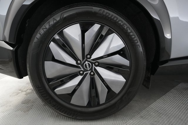 2023 Nissan Ariya — photo 16 of 19