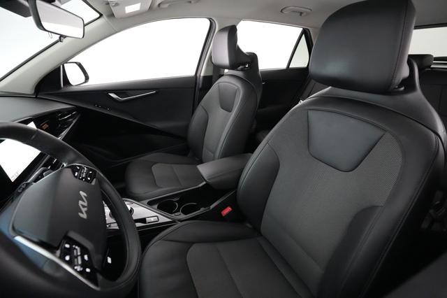2024 Kia Niro EV — photo 3 of 23