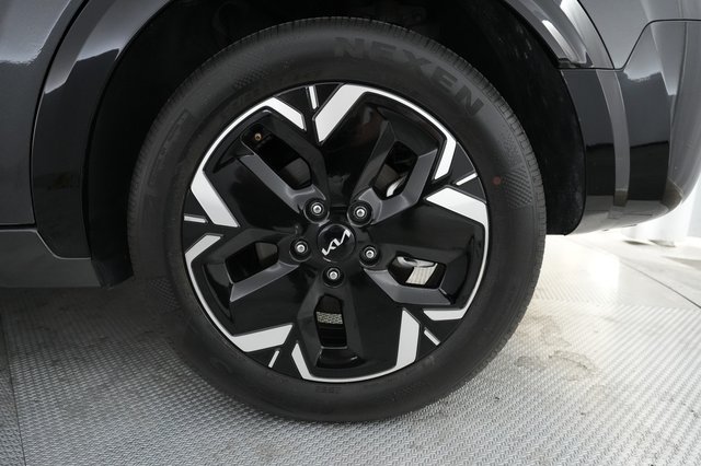 2024 Kia Niro EV — photo 7 of 23