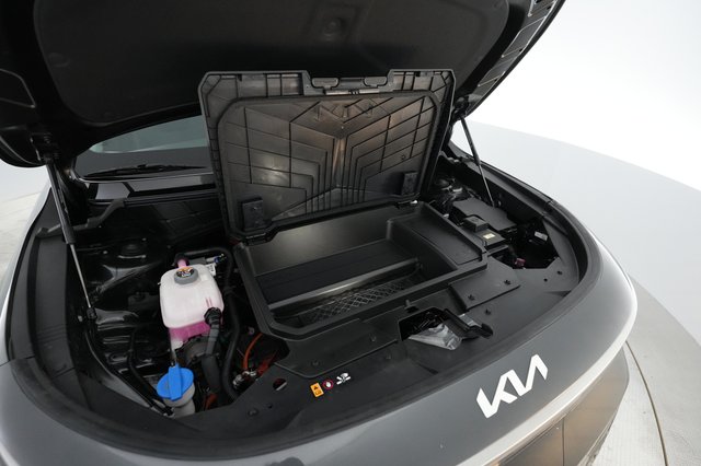 2024 Kia Niro EV — photo 19 of 23