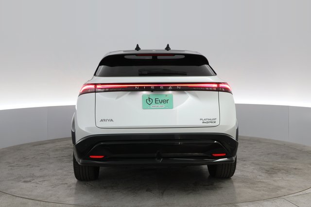 2023 Nissan Ariya — photo 14 of 19