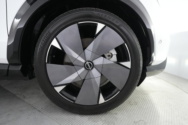 2023 Nissan Ariya — photo 17 of 19
