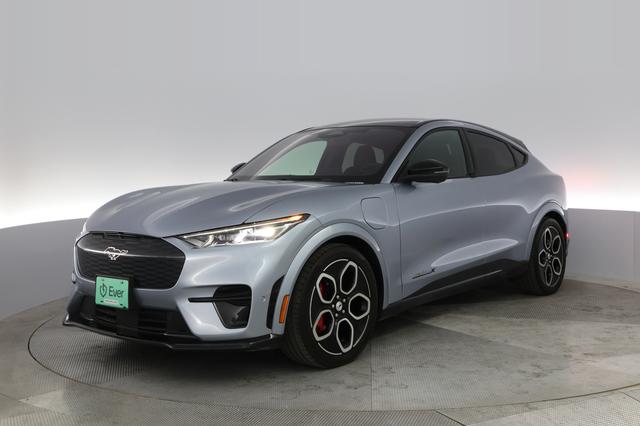 2022 Ford Mustang Mach-E — VIN 3FMTK4SE9NMA35742