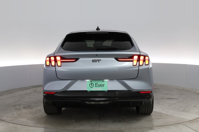 2022 Ford Mustang Mach-E — photo 14 of 21