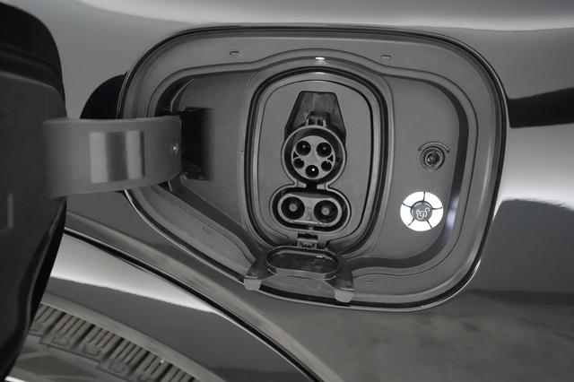 2023 Ford Mustang Mach-E — photo 8 of 21