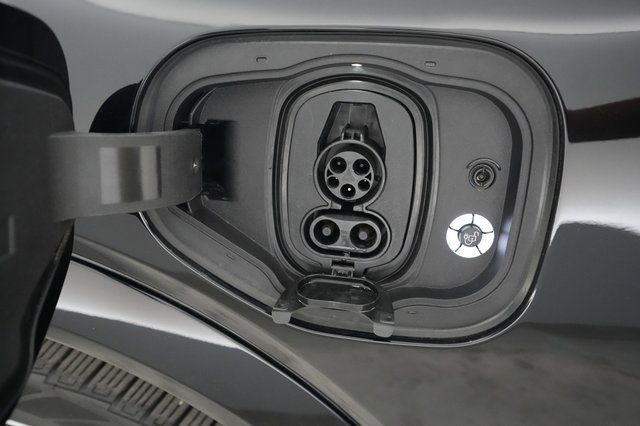 2023 Ford Mustang Mach-E — photo 8 of 21