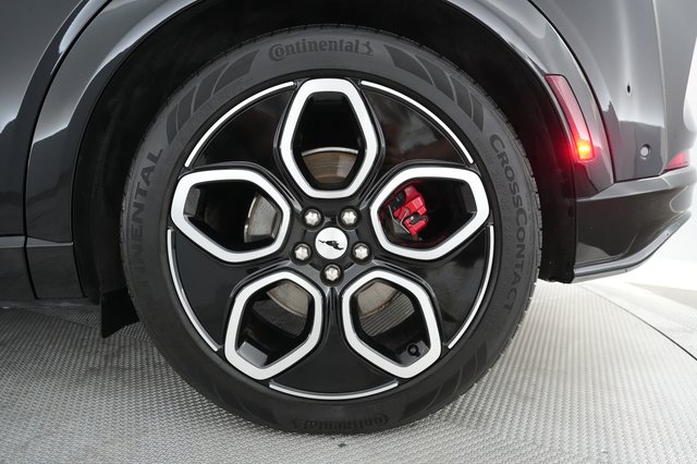 2023 Ford Mustang Mach-E — photo 17 of 21