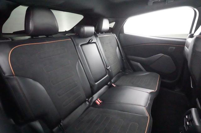 2023 Ford Mustang Mach-E — photo 4 of 21