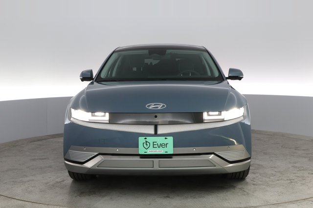 2024 Hyundai IONIQ 5 — photo 13 of 21